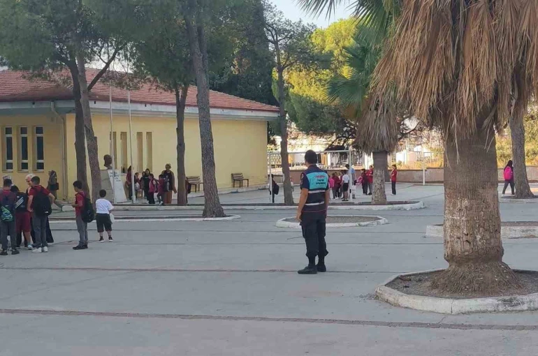 Karacasu’da okul çevrelerinde denetim gerçekleştirildi 