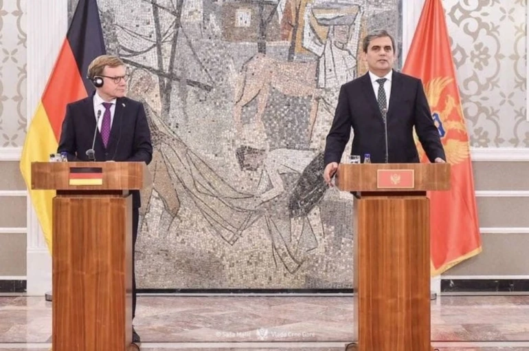 Karadağ Dışişleri Bakanı İbrahimovic: "Türk vatandaşlarına yönelik geçici vize uygulamasının 10 ila 15 gün içerisinde kaldırılacağına inanıyoruz"