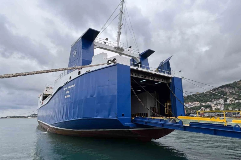 Karadeniz’de yeni ticaret hattı rötarlı açıldı 