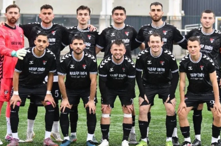 Karaköyspor 5’te 5 yapıp namağlup liderliğini sürdürdü 