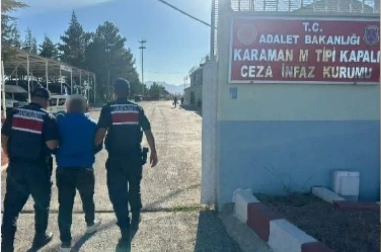 Karaman'da tarihi eser ve ruhsatsız silah ele geçirildi: 7 tutuklama