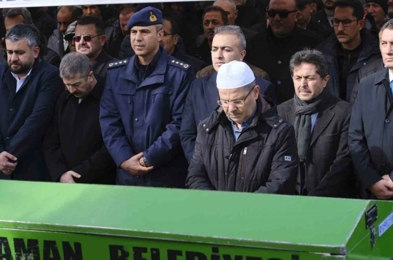 Karaman’da hayatını kaybeden Milletvekili Osman Sağlam’ın amcası toprağa verildi 