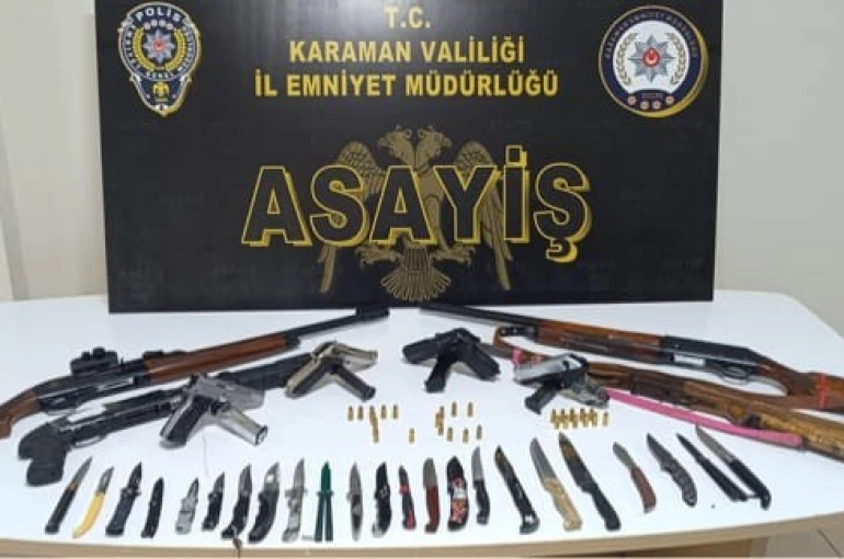 Karaman’da ruhsatsız 9 silah ele geçirildi 