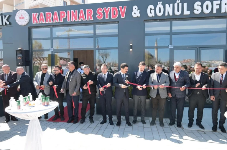 Karapınar’da "Gönül Sofrası" kapılarını açtı 