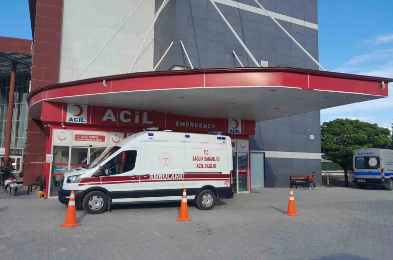 Karapınar’da otomobil ile elektrikli motosiklet çarpıştı: 1 yaralı