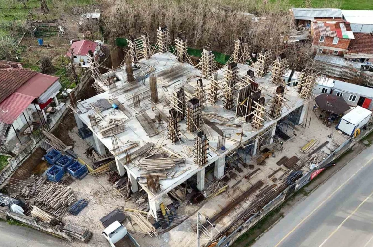 Karapürçek’te sosyal yaşamın merkezi olacak SGM yükseliyor 