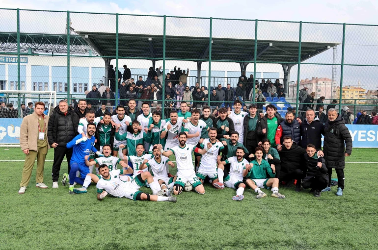 Karatay Belediyespor futbolda namağlup şampiyon