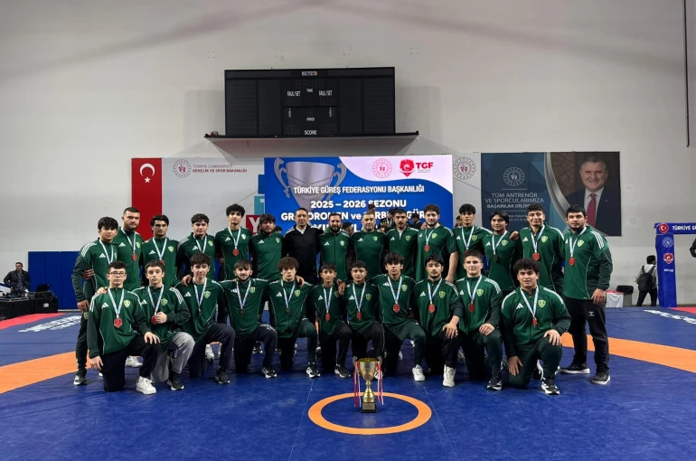 Karatay Belediyespor Güreşte Tarih Yazdı