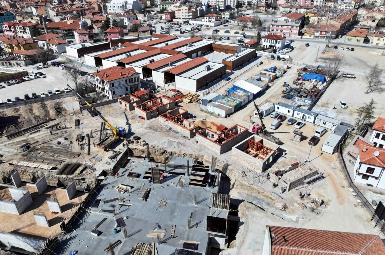 Karatay'dan her adımda bir yatırım