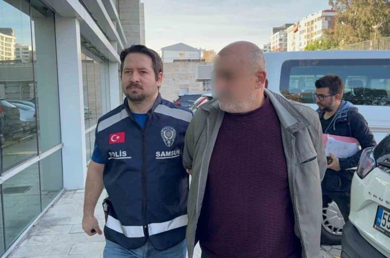 Kardeşini bıçakla yaraladığı iddiasıyla adliyeye sevk edildi 