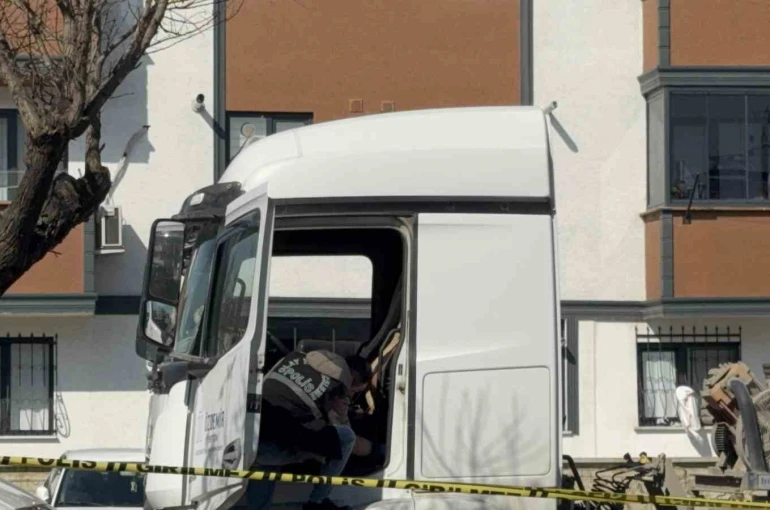 Kardeşini pusu kurarak öldürdü, babasının katili çıktı: "Hedefinde annesi de vardı" iddiası