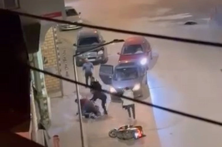 Kardeşler birbirine girdi: Ağabeyini bıçakla yaralayıp kaçtı