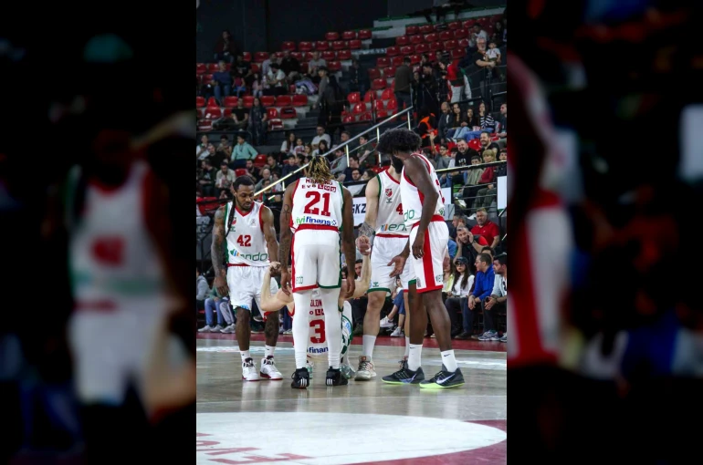 Karşıyaka Basketbol, Beşiktaş deplasmanında 