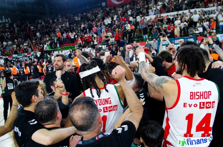 Karşıyaka Basketbol, ligde kalma mücadelesini sürdürüyor 