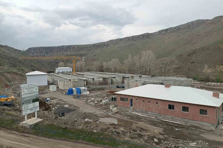 Kars’ta çevre yatırımı: Atıksu Arıtma Tesisi Projesinde çalışmalar sürüyor 