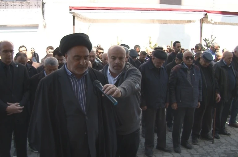 Kars’ta Kahramanmaraş’taki okul saldırısının acısı paylaşıldı: Gıyabi cenaze namazı ve anlamlı yürüyüş 