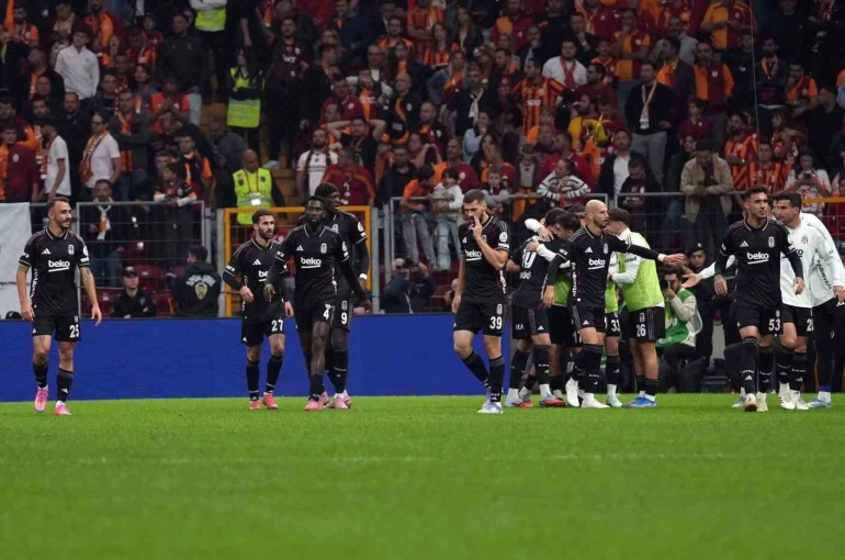 Kartal ilk 15 dakikada uçuyor 