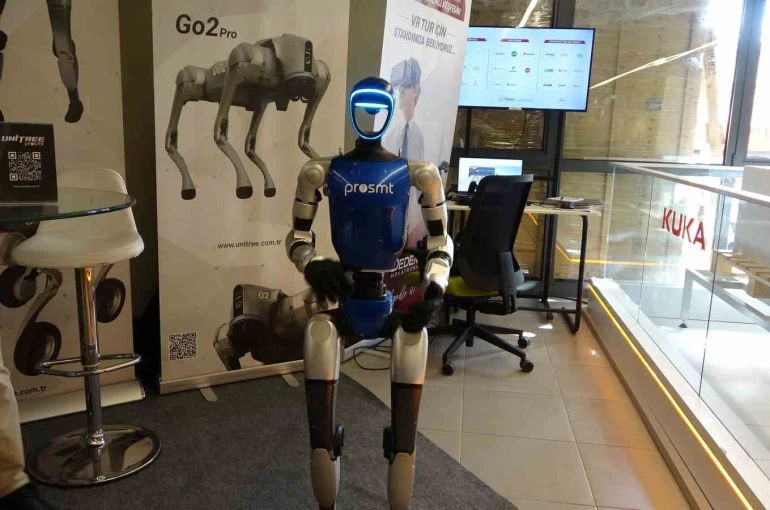 Kartal’da ‘Robotik Otomasyon Çözümleri Zirvesi’ başladı 
