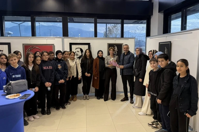 Kartepe’de filografi sergisi sanatseverlerle buluştu 