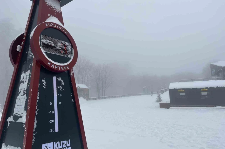 Kartepe’de kar yeniden etkisini gösterdi