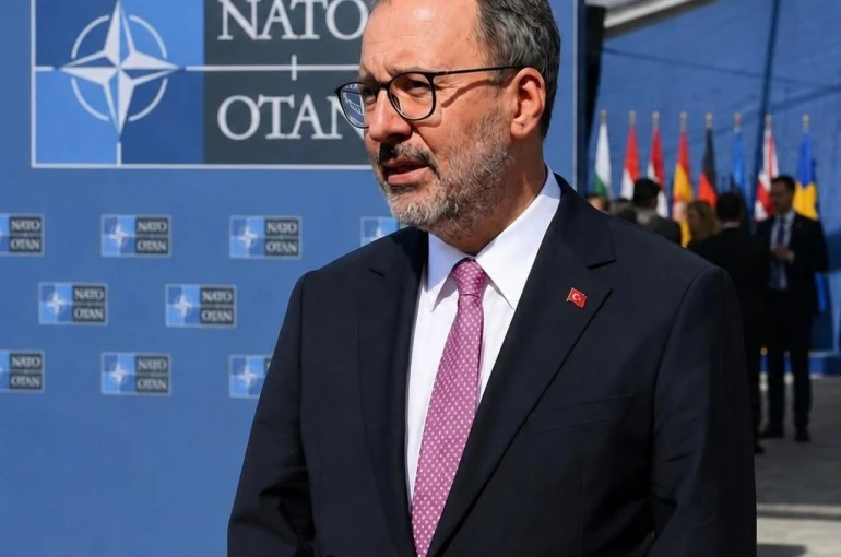 Kasapoğlu’ndan NATO 3.0 Vurgusu: "NATO’nun artık dünyaya dair yepyeni ve cesur sözler söylemesi gerekiyor"