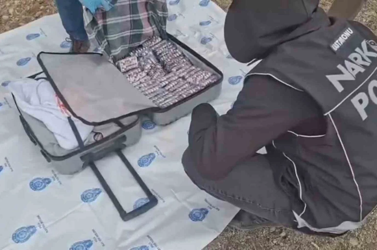 Kastamonu’da 11 bin sentetik ecza hapı ele geçirildi: 6 tutuklama