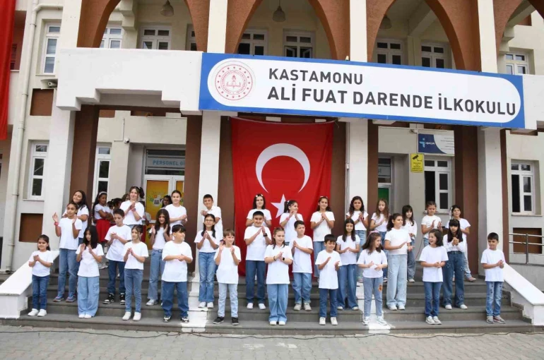 Kastamonu’da ilk ders zili çaldı 