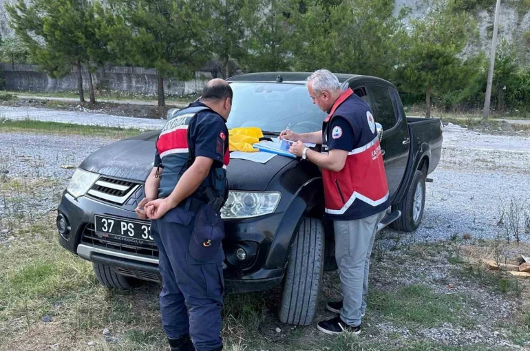Kastamonu’da kaçak palamut avlayan 10 kişiye cezai işlem uygulandı