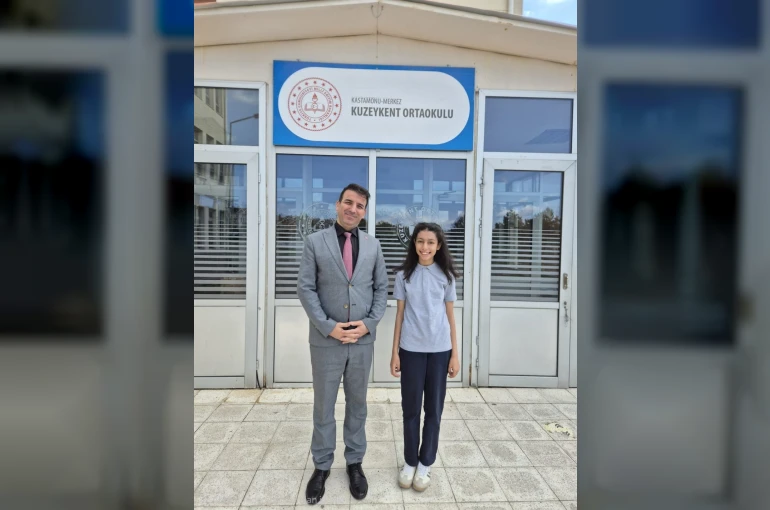 Kastamonulu öğrenci yazdığı şiirle Türkiye birincisi oldu 