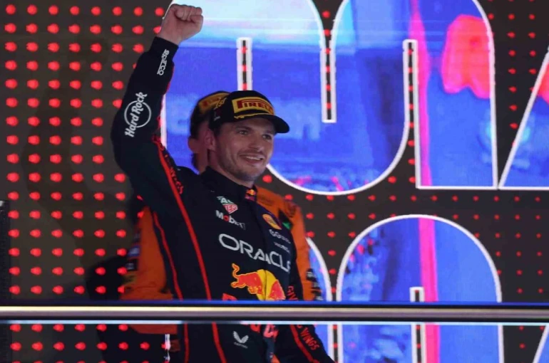 Katar Grand Prix’sini Max Verstappen kazandı 