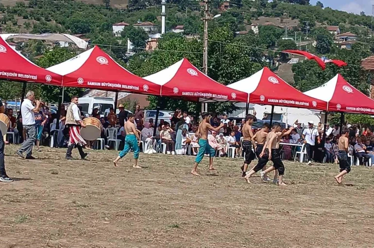 Kavak’ta geleneksel mahalle şenliğine yoğun ilgi