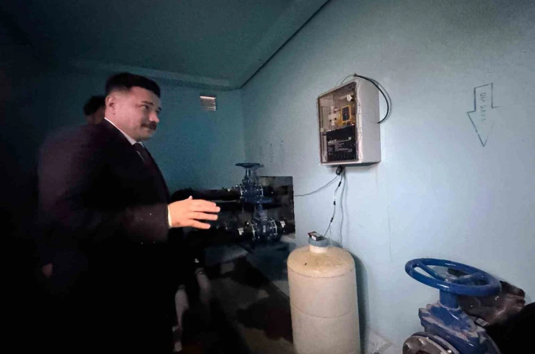 Kaymakam Acar yapımı biten su deposunda incelemelerde bulundu 