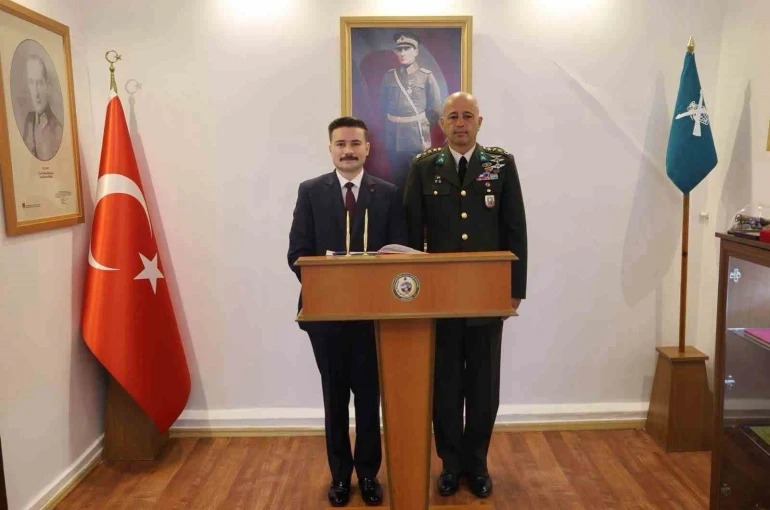 Kaymakam Acar’dan 5. Komando Tugay Komutanlığına ziyaret 