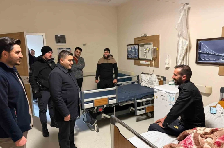 Kaymakam Bulut yeni yıla görev başındakilerle girdi 