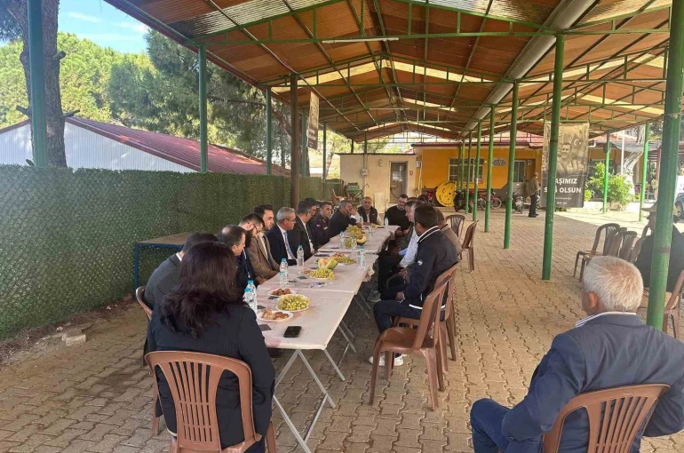 Kaymakam Dalak, mahalle halkıyla buluşmaya devam ediyor 