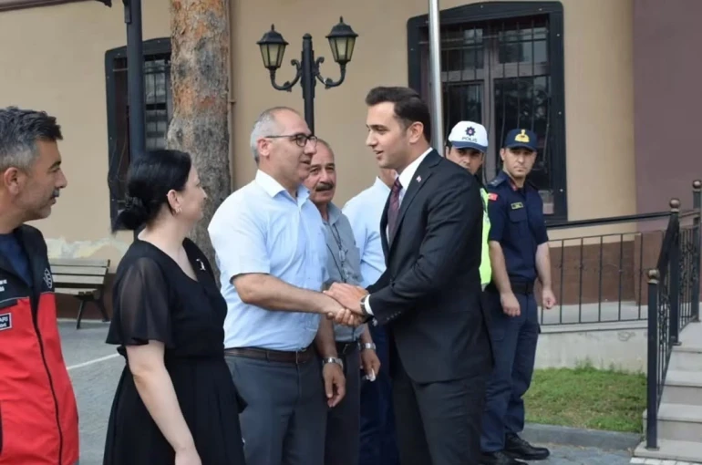 Kaymakam Demirci ilçeye veda etti 