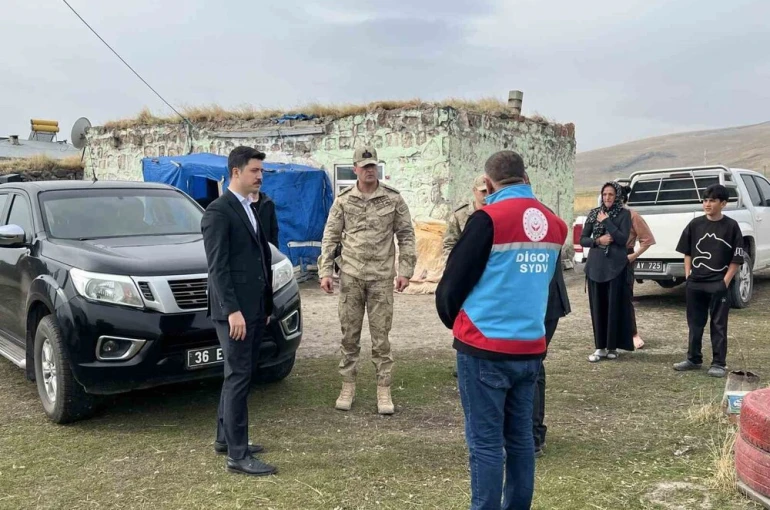 Kaymakam Kahraman’dan ev ziyareti 