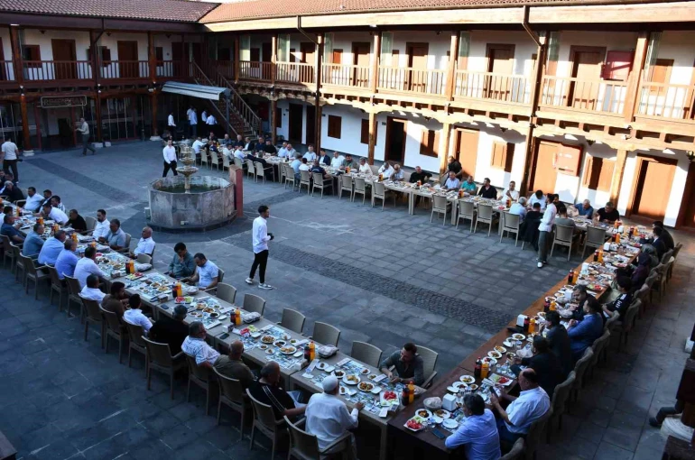 Kaymakam Kaya’ya veda programı 