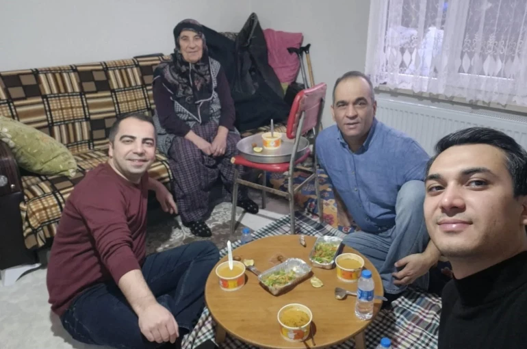 Kaymakam Uçar Kükürt Köyü’nde iftar sofrasına konuk oldu 