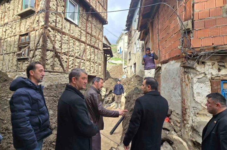 Kaymakam Yayabaşı köylerde çalışmaları inceledi