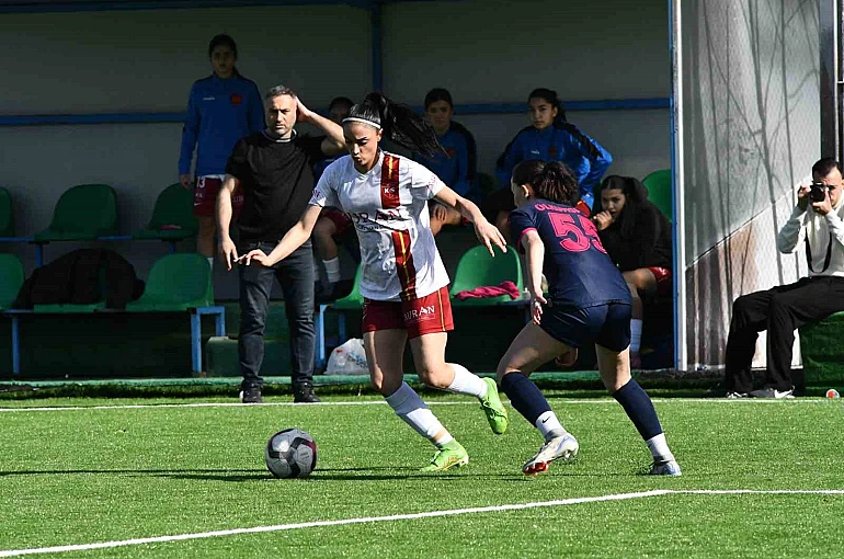 Kayseri Kadın FK evinde hata yapmadı 