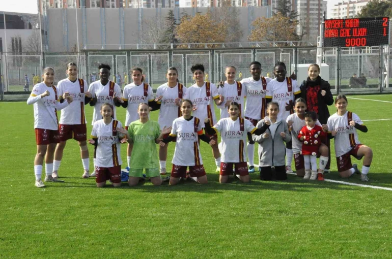 Kayseri Kadın FK şampiyonluk maçına çıkıyor 