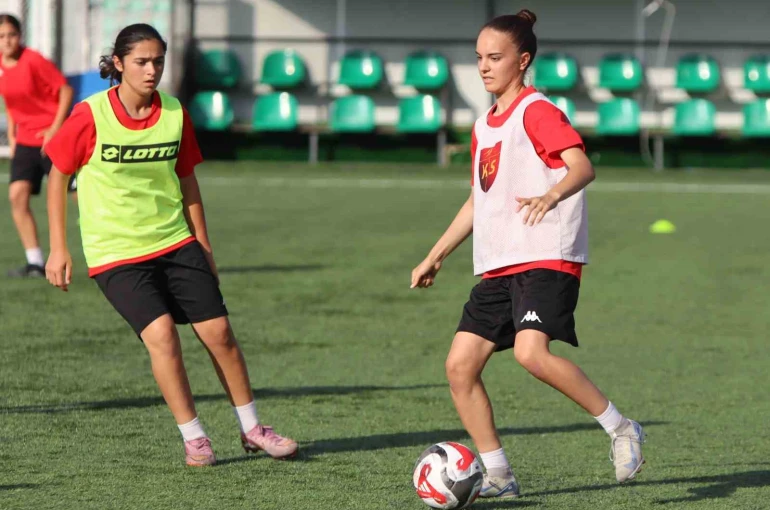Kayseri Kadın Futbol Kulübü, Süper Lig’e hazırlanıyor