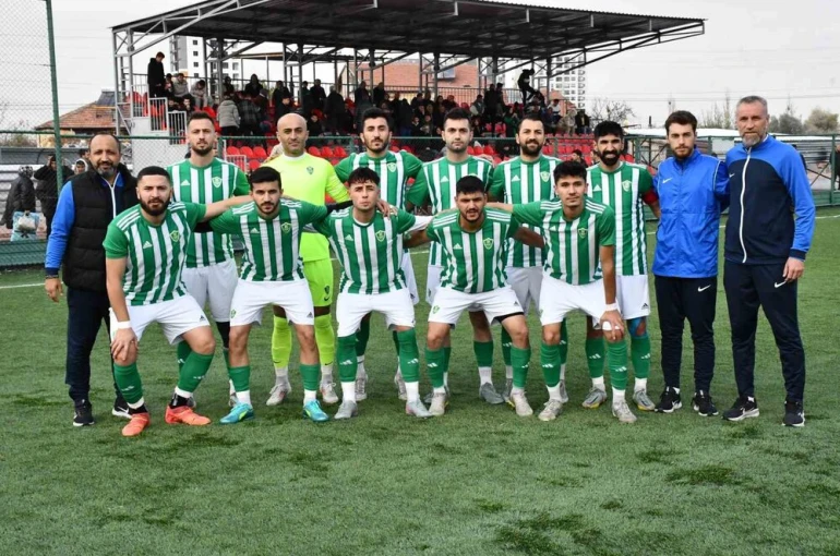 Kayseri Şekerspor yeni lider oldu