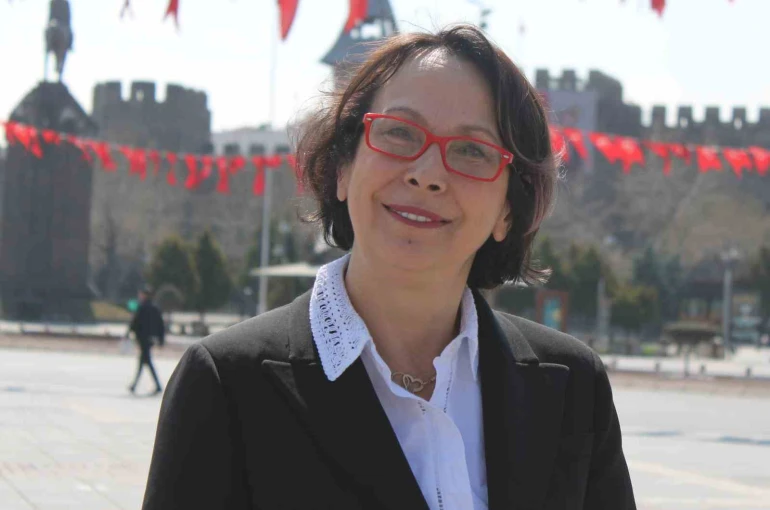 Kayseri tiyatroyu sevdi 