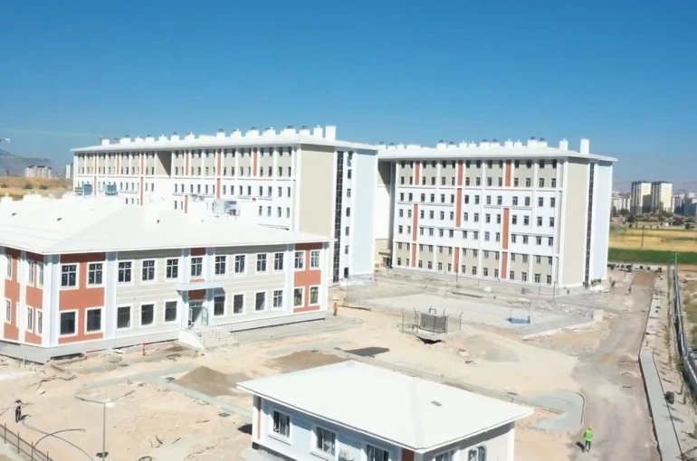Kayseri’de 3 bin kişilik öğrenci yurdu inşaatı tamamlandı 