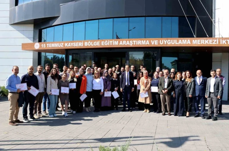 Kayseri’de Aile Hekimliği’ne Uyum Eğitim Programı tamamlandı 