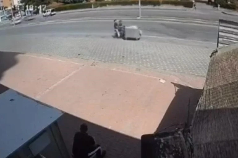 Kayseri’de kahkahaya boğan kaza 