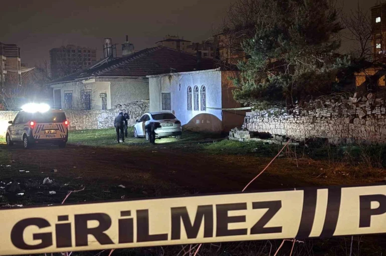 Kayseri’deki cinayetin şüphelisi 575 saatlik kamera kaydı izlenerek Mersin’de yakalandı