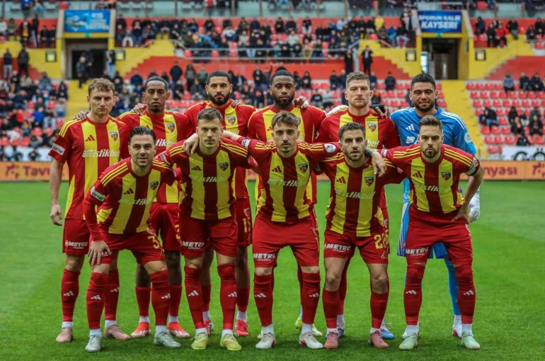 Kayserispor ilk yarıda gol üretemiyor 